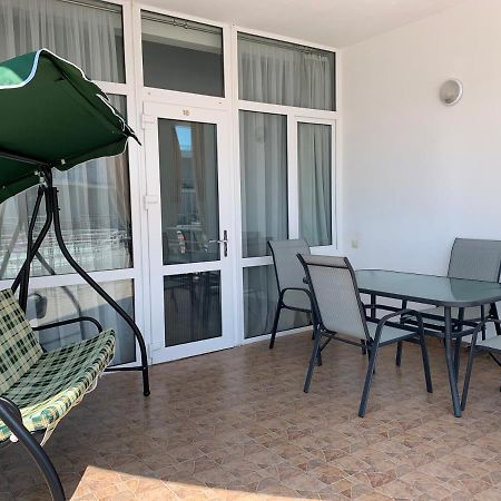 Town-House Golden Bugaz Apartman Karolino-Buhaz Kültér fotó