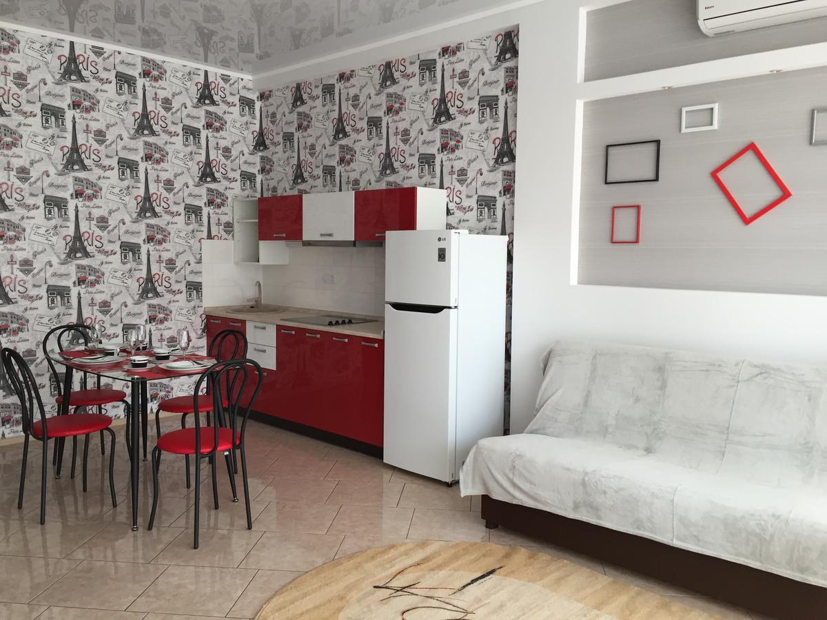 Town-House Golden Bugaz Apartman Karolino-Buhaz Kültér fotó